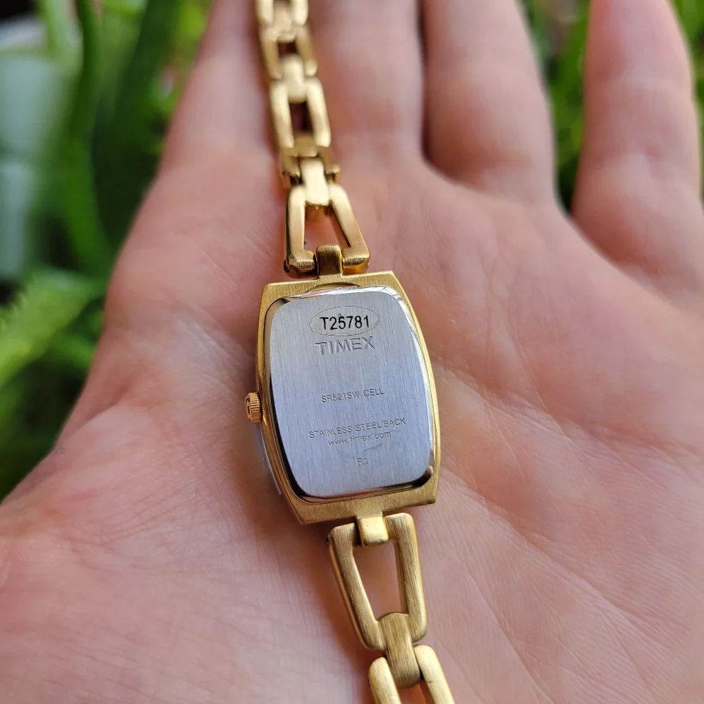 Like New Gold Timex Modern Vintage Style Watch